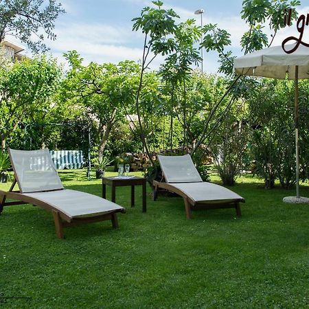 B&B Il Grappolo Foresteria Lombarda Sirmione Exterior photo