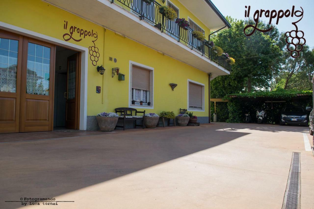 B&B Il Grappolo Foresteria Lombarda Sirmione Exterior photo